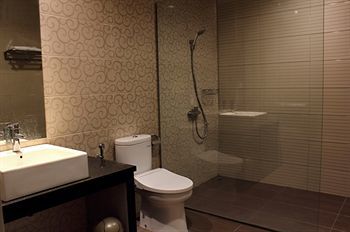 מאלאנג De'Corner Guest House מראה חיצוני תמונה