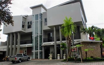 מאלאנג De'Corner Guest House מראה חיצוני תמונה