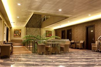 מאלאנג De'Corner Guest House מראה חיצוני תמונה